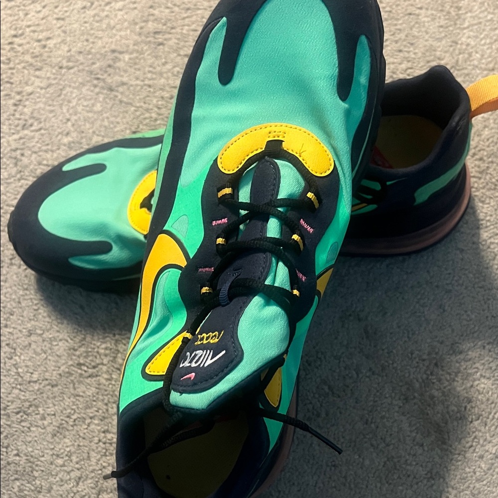 Nike Vibrant Green and Yellow Athletic Shoes
